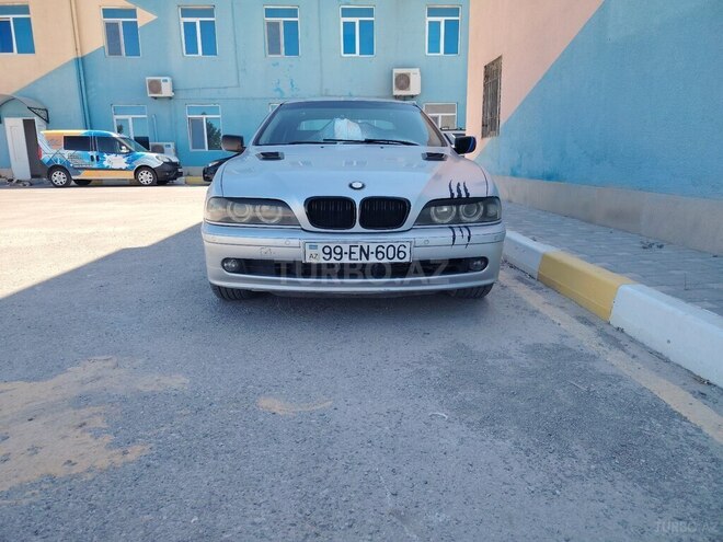 BMW 530 2001, 320,000 km - 3.0 л - Sumqayıt