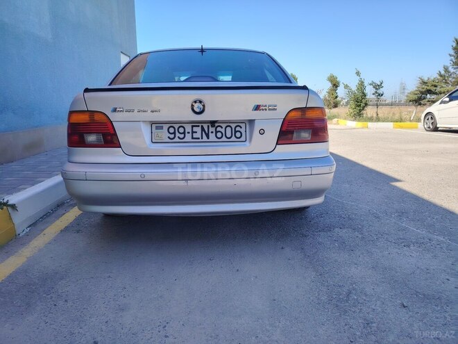 BMW 530 2001, 320,000 km - 3.0 л - Sumqayıt