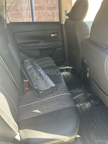 Mitsubishi Outlander 2014, 232,609 km - 2.4 l - Sumqayıt
