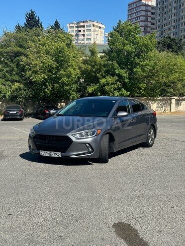 Hyundai Elantra 2018, 130,000 km - 2.0 l - Bakı