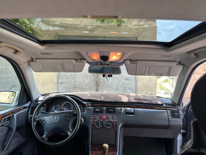 Mercedes E 270 2000, 506,468 km - 2.7 л - Bərdə
