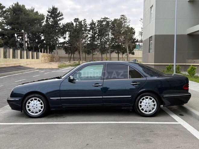 Mercedes E 240 2000, 230,000 km - 2.4 l - Sumqayıt