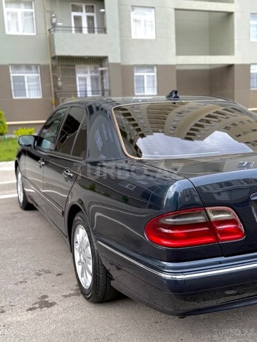 Mercedes E 240 2000, 230,000 km - 2.4 l - Sumqayıt