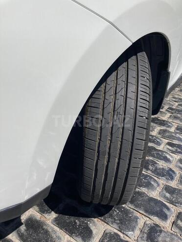 Hyundai ix35 2011, 835,000 km - 2.4 л - Bakı