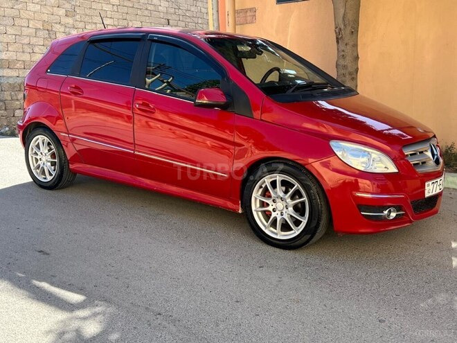 Mercedes B 180 2009, 125,000 km - 1.7 l - Bakı