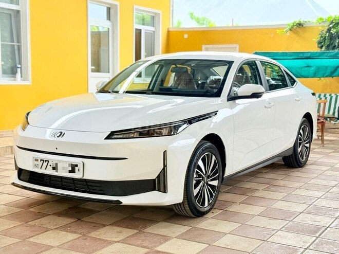 Changan Qiyuan A05 2025, 0 km - 1.5 л - Tovuz