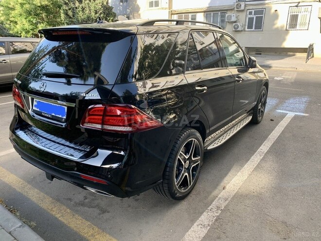 Mercedes GLE 400 4MATIC 2018, 127,000 km - 3.0 l - Bakı