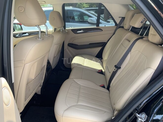 Mercedes GLE 400 4MATIC 2018, 127,000 km - 3.0 l - Bakı