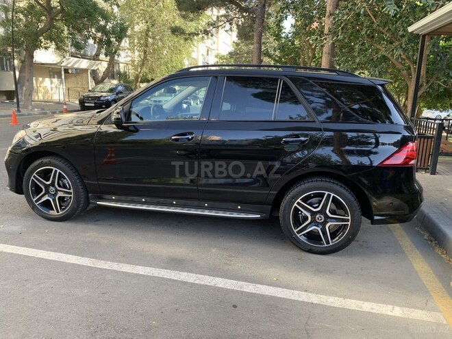 Mercedes GLE 400 4MATIC 2018, 127,000 km - 3.0 l - Bakı