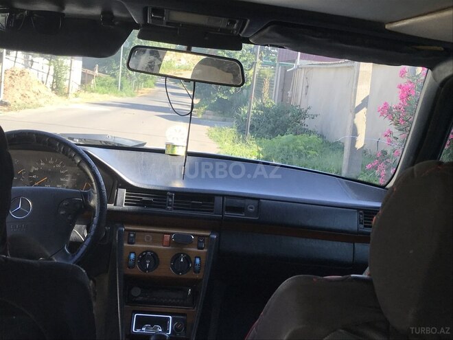 Mercedes E 200 d 1991, 150,000 km - 2.0 l - Cəlilabad