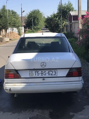 Mercedes E 200 d 1991, 150,000 km - 2.0 l - Cəlilabad