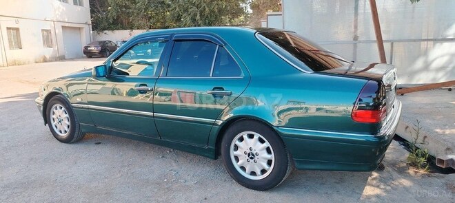 Mercedes C 200 1998, 296,123 km - 2.0 l - Bakı
