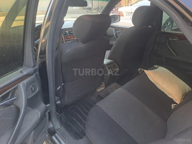 Mercedes E 200 2000, 380,000 km - 2.0 l - Yevlax