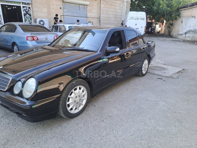 Mercedes E 200 2000, 380,000 km - 2.0 l - Yevlax