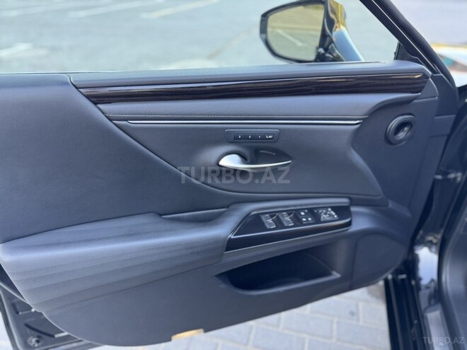 Lexus ES 250 2021, 88,000 km - 2.5 л - Bakı