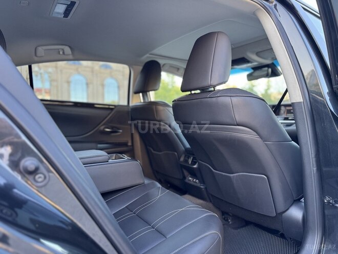 Lexus ES 250 2021, 88,000 km - 2.5 л - Bakı