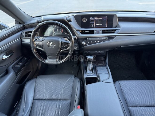 Lexus ES 250 2021, 88,000 km - 2.5 л - Bakı