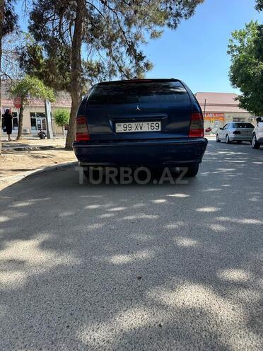 Mercedes C 220 d 1999, 23,654 km - 2.2 л - Şirvan