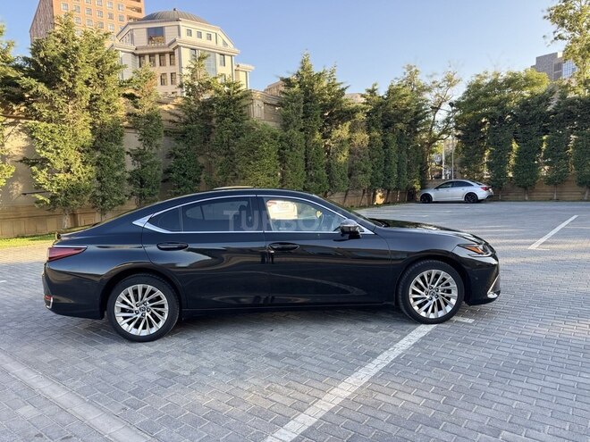 Lexus ES 250 2021, 88,000 km - 2.5 л - Bakı