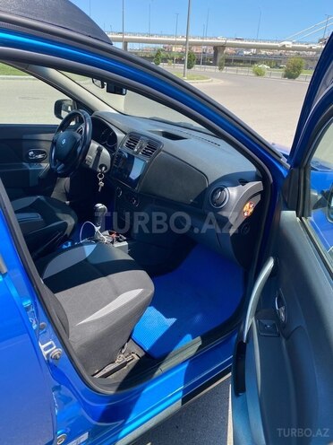 Renault Sandero Stepway 2015, 230,000 km - 1.6 l - Bakı