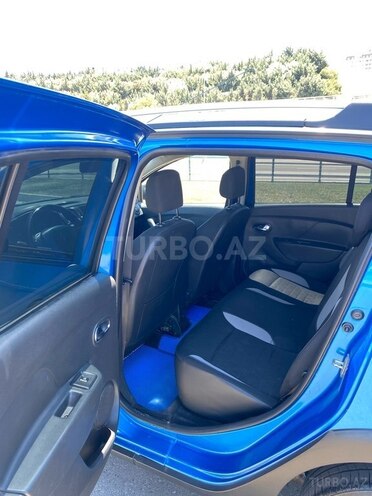 Renault Sandero Stepway 2015, 230,000 km - 1.6 l - Bakı