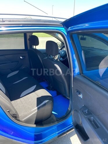 Renault Sandero Stepway 2015, 230,000 km - 1.6 l - Bakı