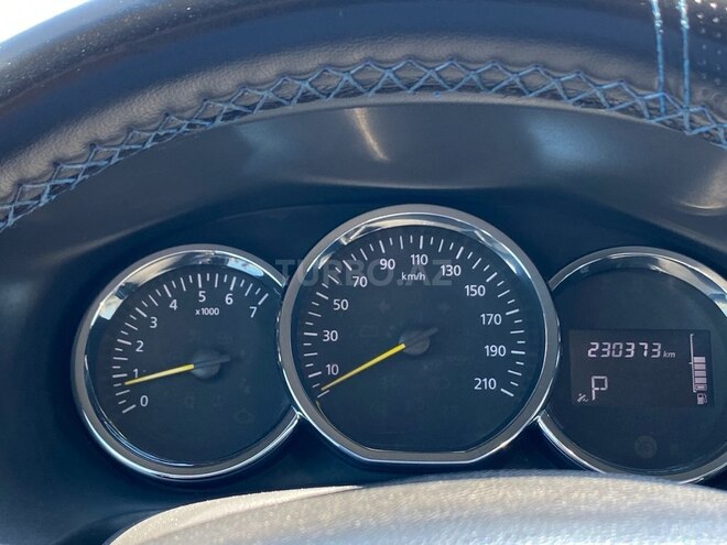 Renault Sandero Stepway 2015, 230,000 km - 1.6 l - Bakı