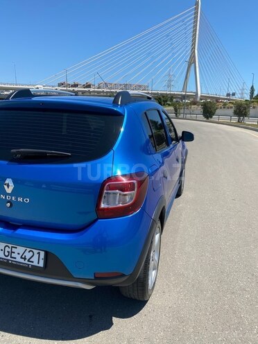 Renault Sandero Stepway 2015, 230,000 km - 1.6 l - Bakı