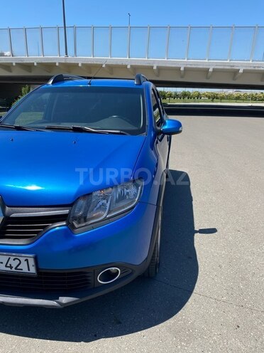 Renault Sandero Stepway 2015, 230,000 km - 1.6 l - Bakı