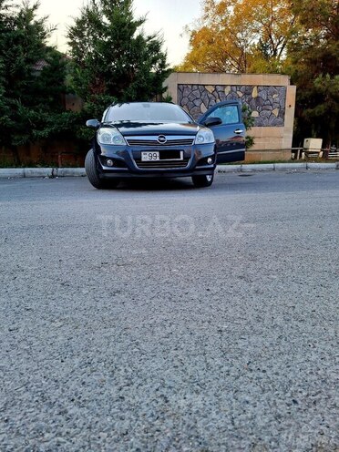 Opel Astra 2007, 253,000 km - 1.4 l - Ucar