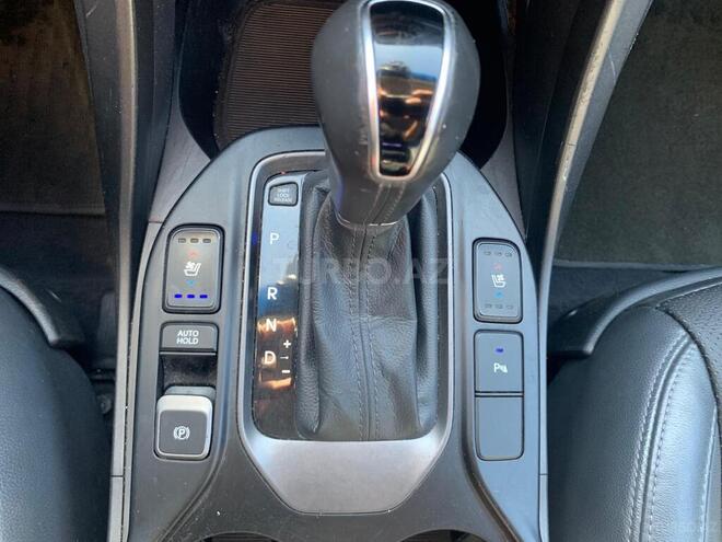 Hyundai  2015, 277,500 km - 2.2 l - Bakı