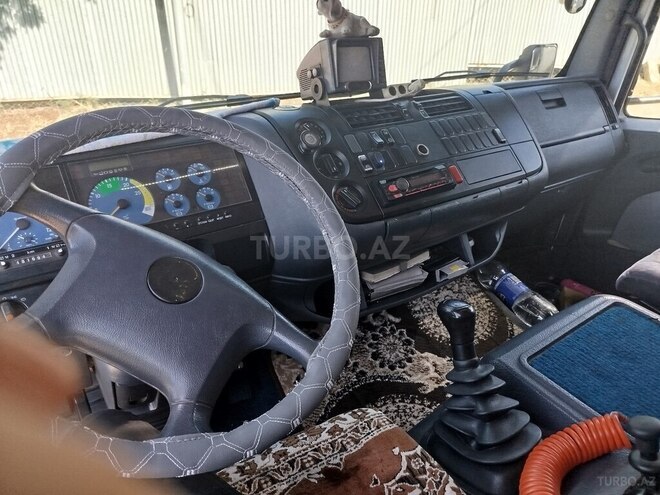 Mercedes Atego 817 1999, 300,000 km - 4.3 л - Masallı