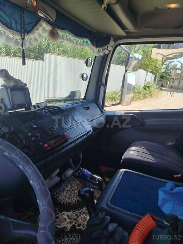 Mercedes Atego 817 1999, 300,000 km - 4.3 л - Masallı