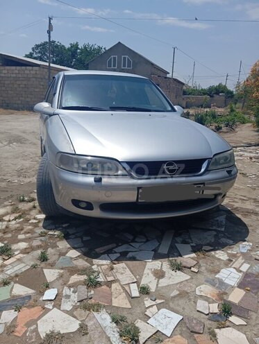 Opel Vectra 2000, 130,000 km - 1.8 л - Bakı