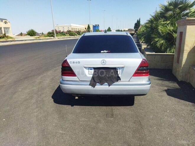 Mercedes C 250 d 1995, 123,800 km - 2.5 l - Gəncə