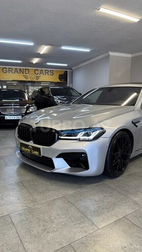 BMW 528-8
