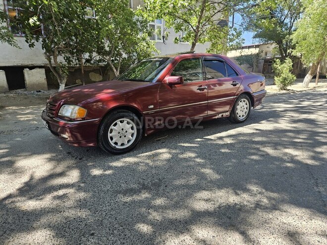 Mercedes C 200 1998, 34,200 km - 2.0 l - Sumqayıt
