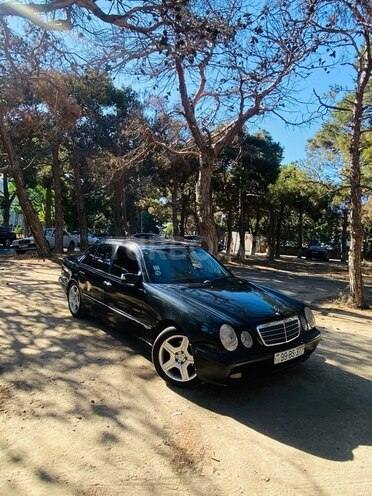Mercedes E 280 2000, 375,000 km - 2.8 l - Bakı