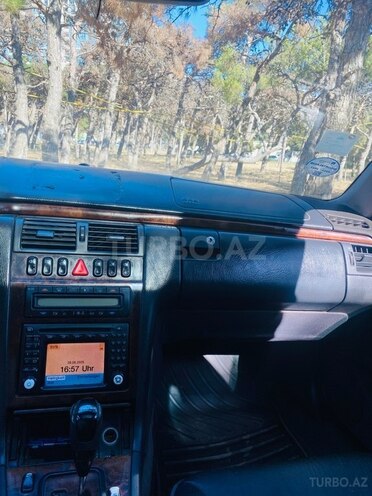 Mercedes E 280 2000, 375,000 km - 2.8 l - Bakı