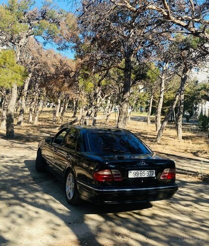Mercedes E 280 2000, 375,000 km - 2.8 l - Bakı