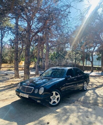 Mercedes E 280 2000, 375,000 km - 2.8 l - Bakı