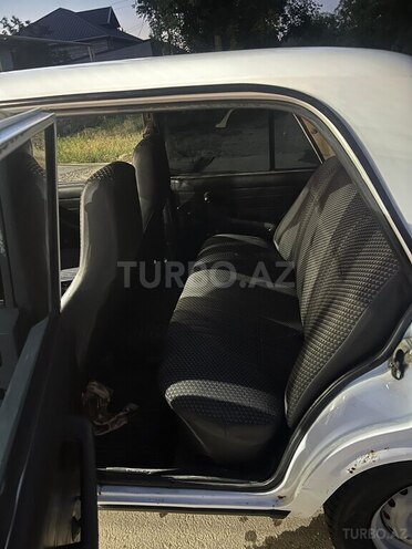 LADA (VAZ) 2107 2007, 41,461 km - 1.6 l - Quba