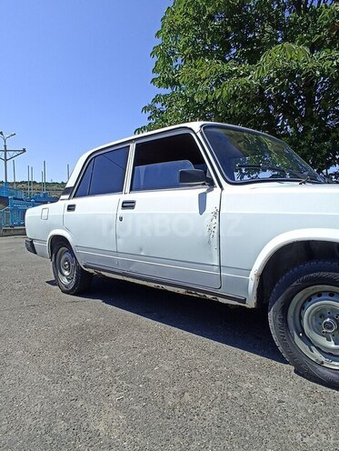 LADA (VAZ) 2107 2007, 41,461 km - 1.6 l - Quba