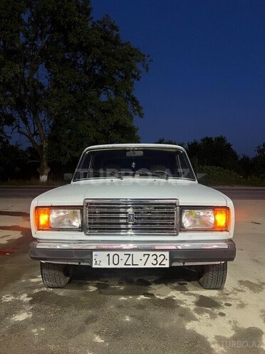 LADA (VAZ) 2107 2007, 41,461 km - 1.6 l - Quba