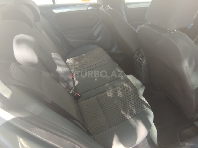 Volkswagen Golf 2011, 237,000 km - 2.5 l - Bakı