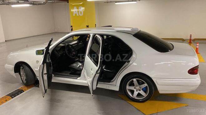 Mercedes E 220 d 1997, 52,431 km - 2.2 l - Gəncə