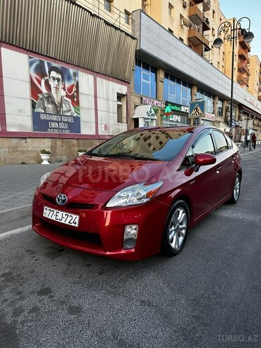 Toyota Prius 2010, 303,000 km - 1.8 л - Bakı