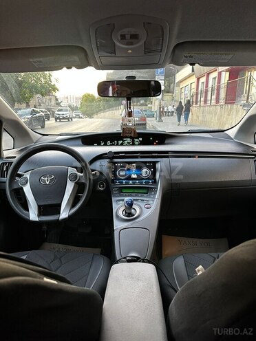 Toyota Prius 2010, 303,000 km - 1.8 л - Bakı