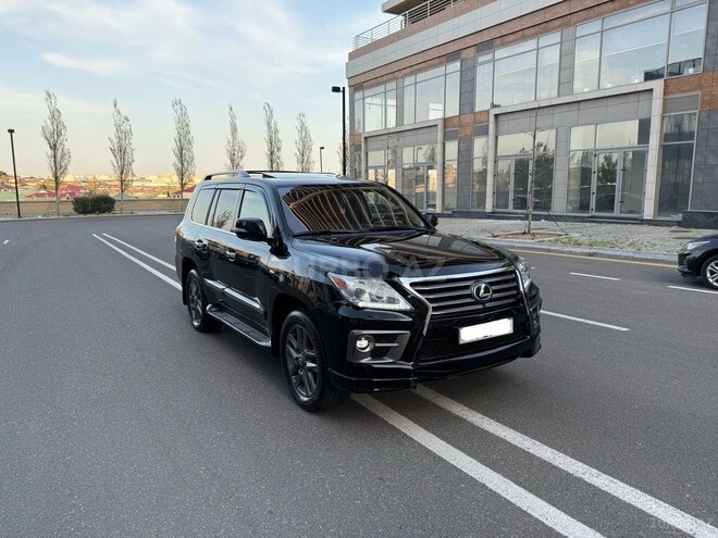 Lexus LX 570-2