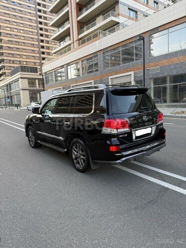 Lexus LX 570-3